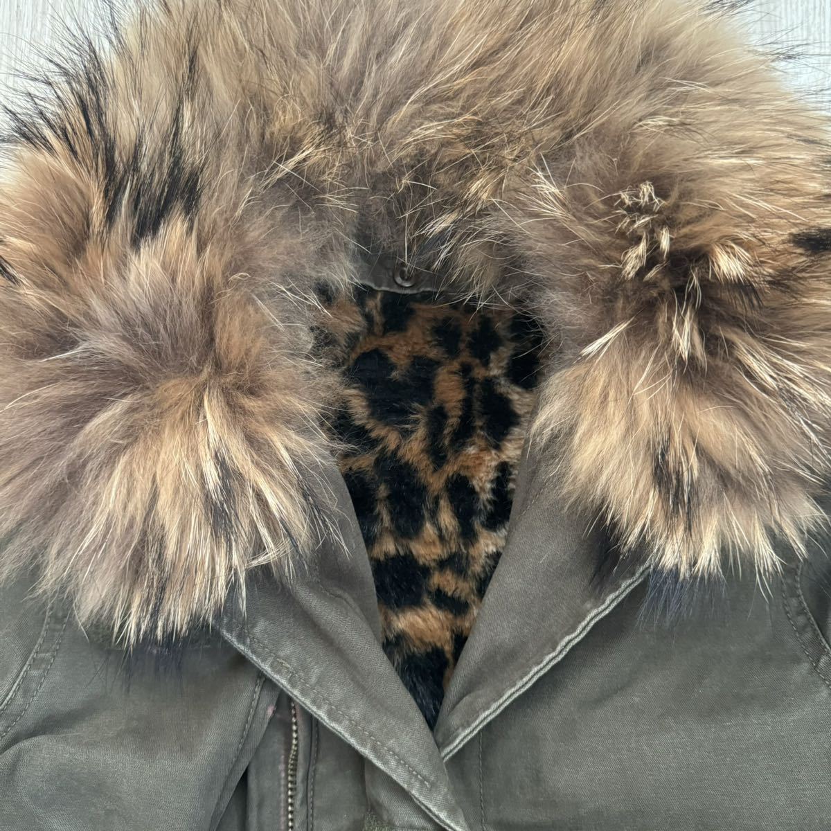 Vintage Military Leopard Fur Jacket - obrazek 3